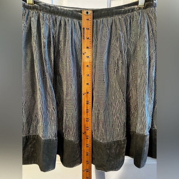 KIMCHI BLUE UO 7 Washable Skater Skirt US 10 Silver Green Lurex LACE Velvet NEW - Picture 11 of 12